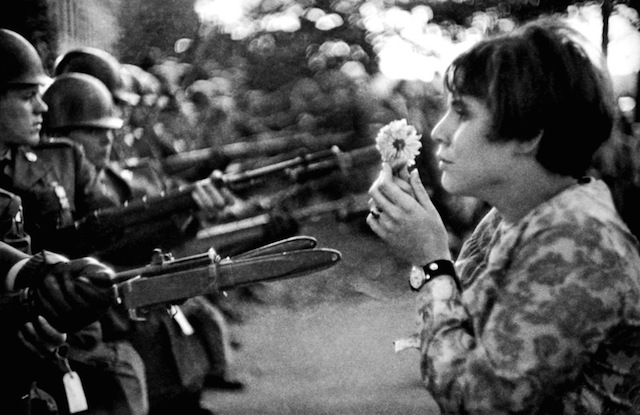 (Fuente: Marc Riboud & Wikimedia)